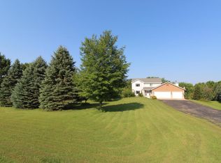 373 Carlisle Ln NW, Rochester, MN 55901