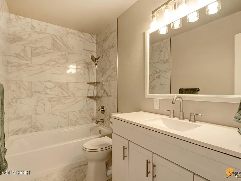 5533 Penn Cir — Photo 23