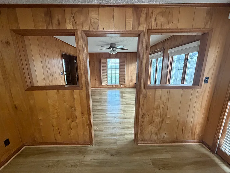 5205 Country Club Dr — Photo 9