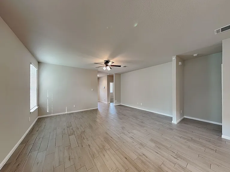 6721 Lake Overlook Dr — Photo 3