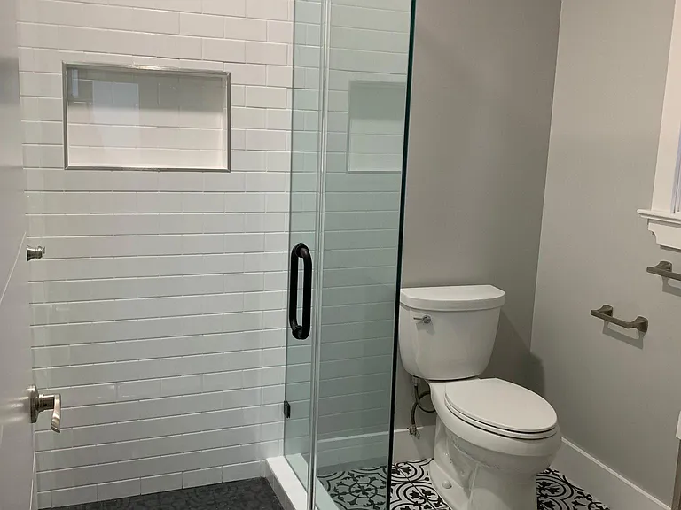 15041 Brewster Ave — Photo 4