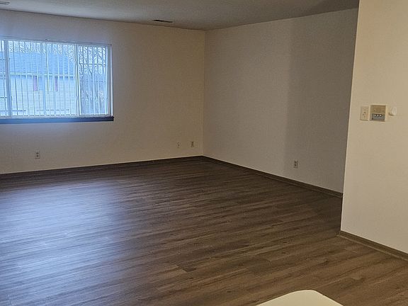 2nd image of 1020 Riverbend Dr #209