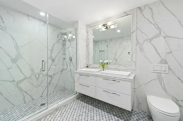 Sold by Compass | media 7