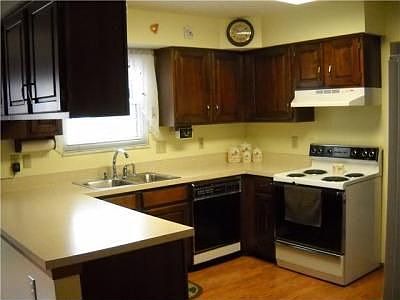 5th image of 2138 Acadia Pl