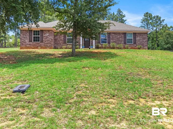 103 Lucy Dr, Bay Minette, AL 36507