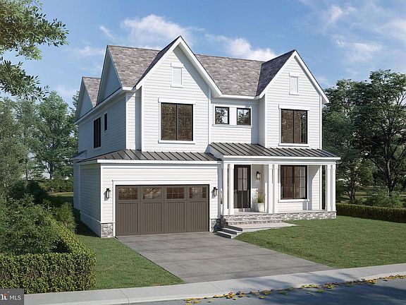 3rd image of 104 Dogwood St SW