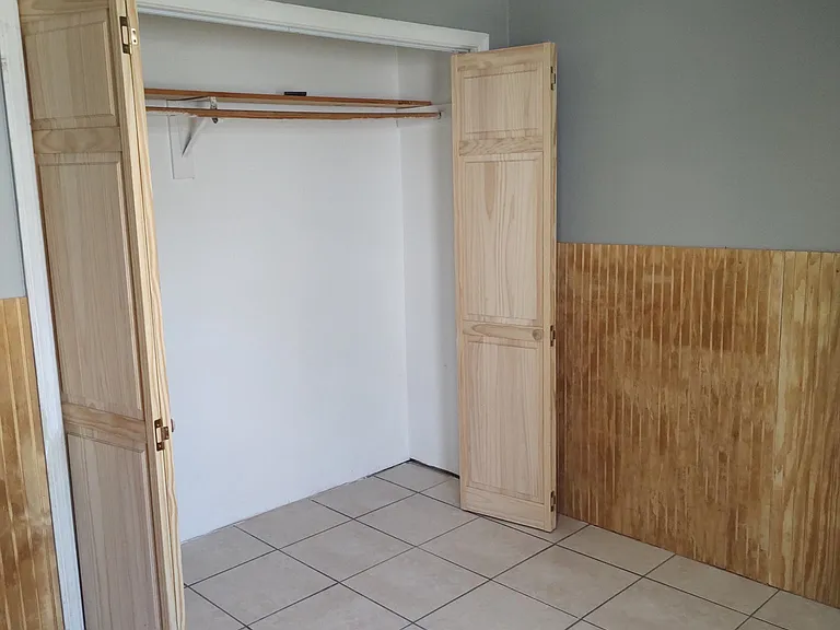 2328 SW Fort King St — Photo 9