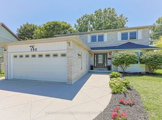 380 Selby Cres, Newmarket, ON L3Y6E1