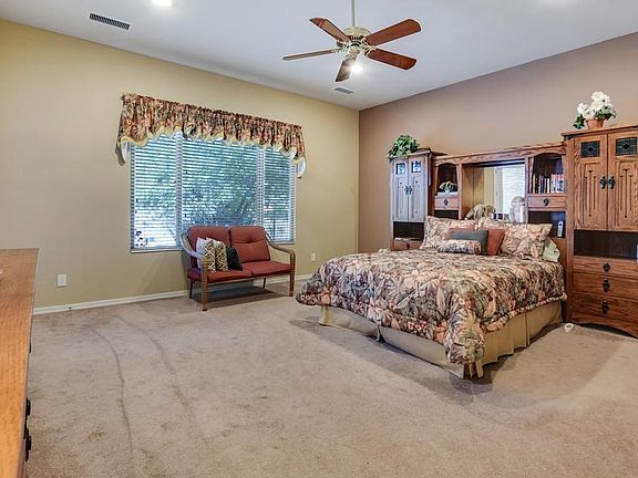 Sun City Festival Parada for sale 1hh