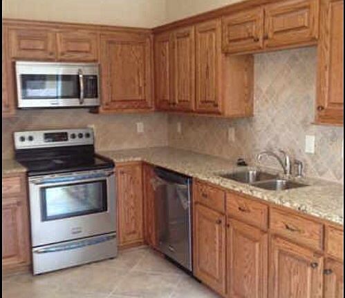 Kitchen/ granite