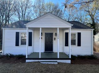 1008 McCormick St, Greensboro, NC 27403