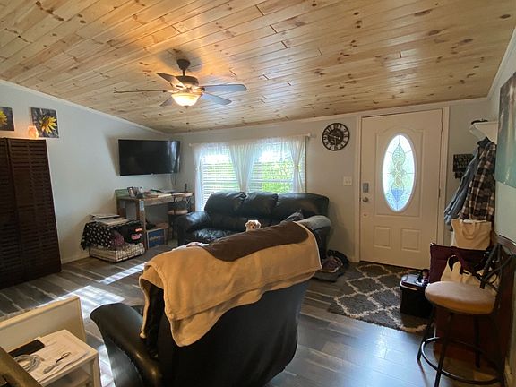 5th image of 312 Curtis Ln