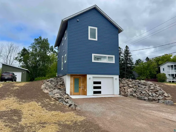 6301 Sherburne St, Duluth, MN 55807