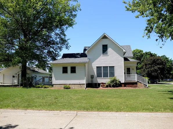 212 NE Elm St, Greenfield, IA 50849