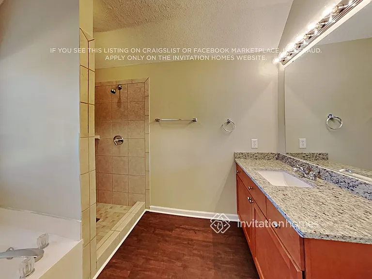 11306 Hunters Landing Dr — Photo 15