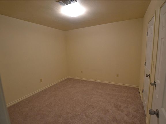 4th image of 253 Old Groveton Rd S