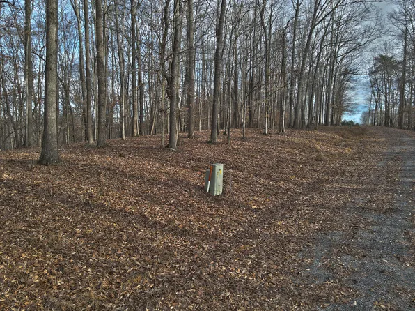 31 Piper Rd, Russell Springs, KY 42642