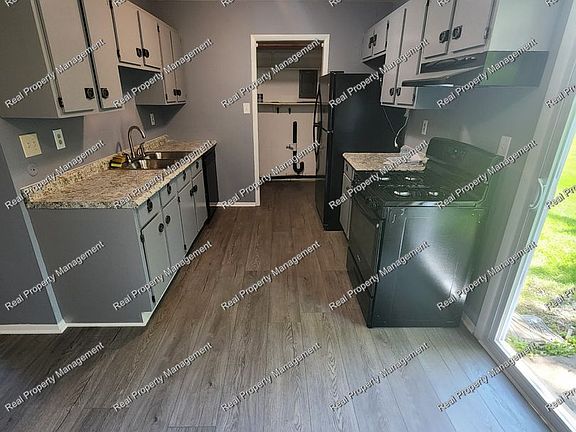 5th image of 701 1/2 N Grant St