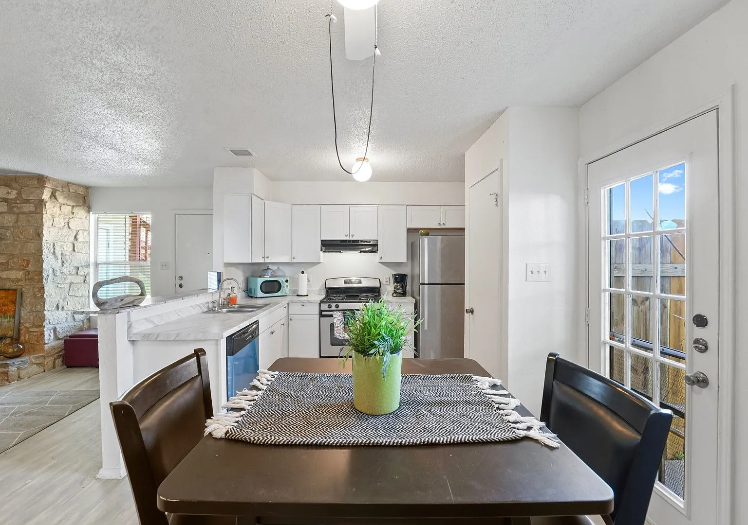 823 Taulbee Ln Unit A — Photo 1