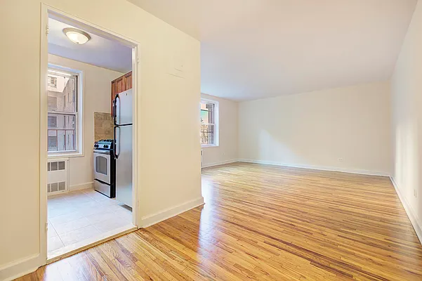 Rented by Argo Residential | media 4