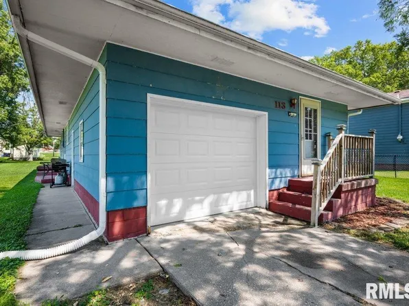113 E 2nd St, Wilton, IA 52778