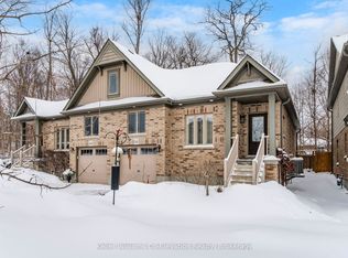 1046 Cook Dr, Midland, ON L4R0E4