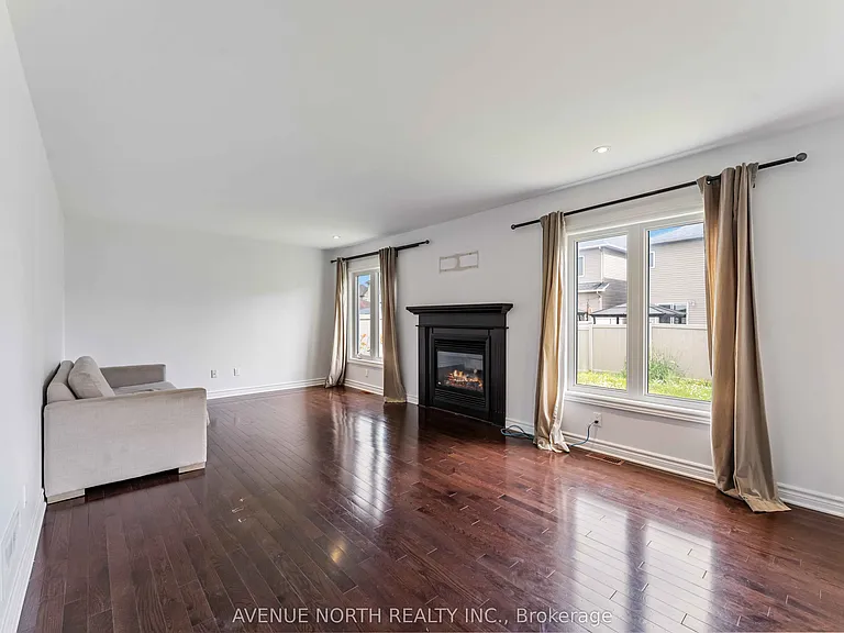 413 Boisdale Walk — Photo 10