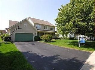 17543 W Westwind Dr, Gurnee, IL