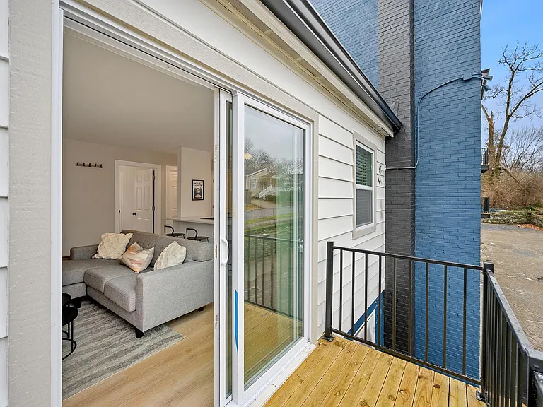 539 Hale Ave #1 — Photo 16