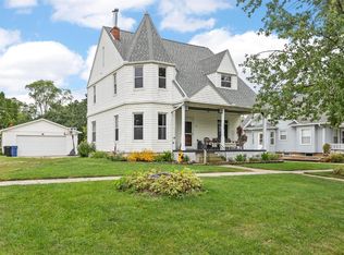 709 Meridian St, Tipton, IA 52772