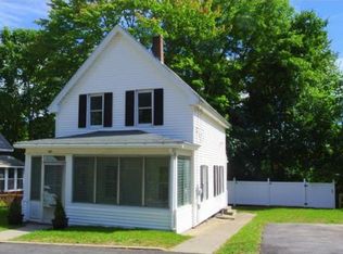 143 Willow St, Clinton, MA 01510