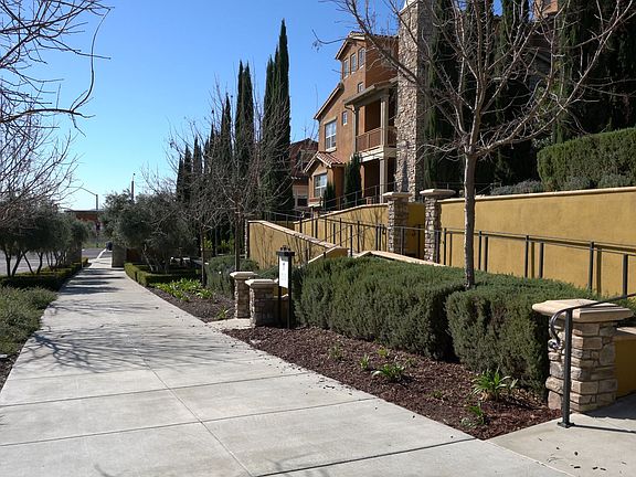 3rd image of 4521 Mirano Ct