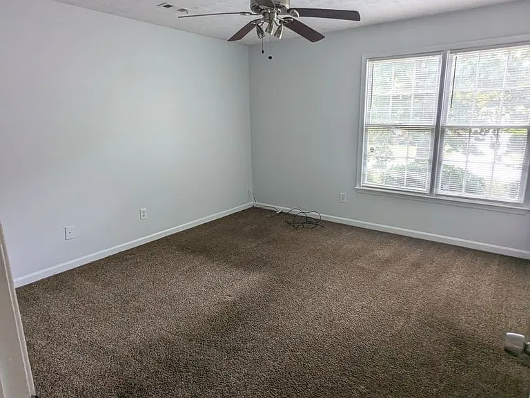 2316 Hammond Ct — Photo 17