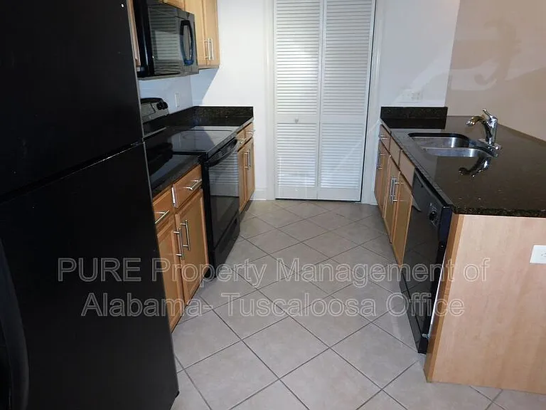 1510 9th St #113 — Photo 23