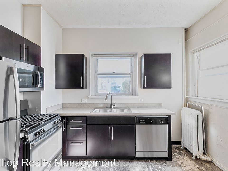 1st image of 16 Jefferson Ave SE #13288252