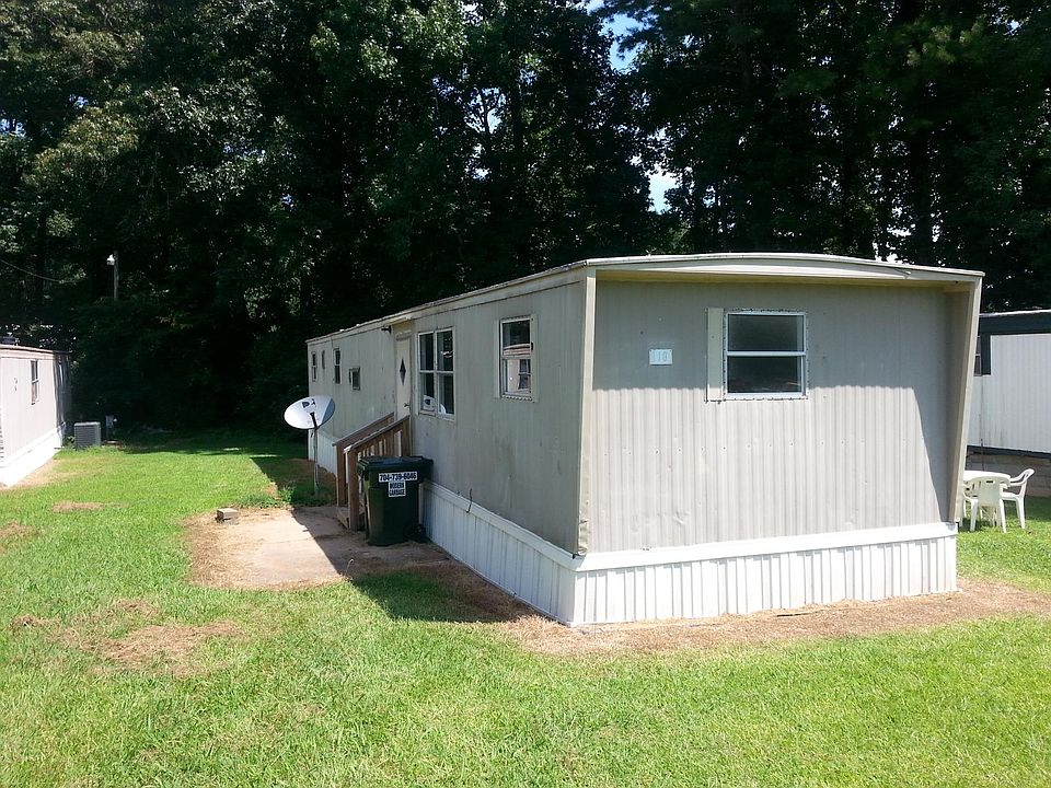 1st image of 110 Starling Dr #110