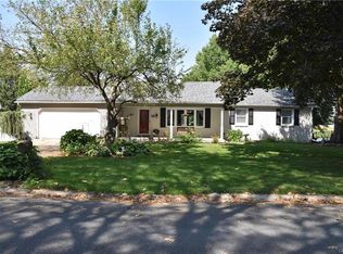 1494 Colgate Dr, Bethlehem, PA 18017