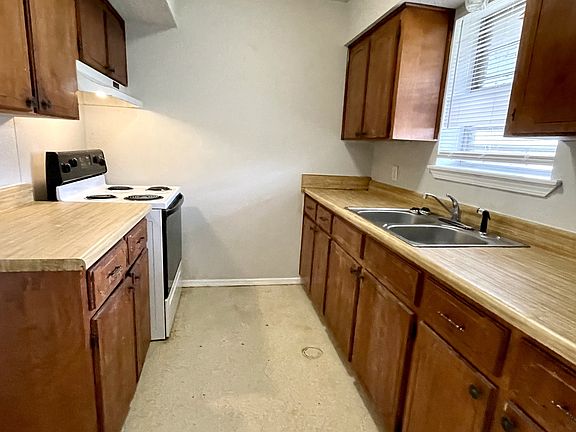3rd image of 4438 Carter Rd