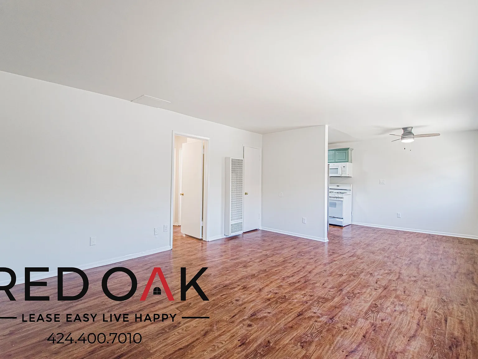~Move In Special~ Light-filled 2-Bed with Parking Available ~ In University Park! — Photo 1