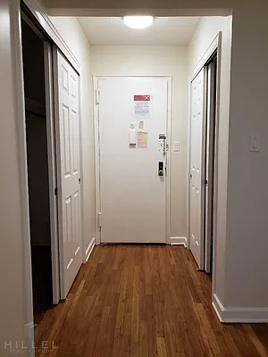 Rented by Hillel Realty Group | media 23