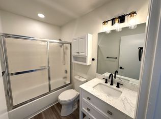 11710 Nix Ct #B, Anchorage, AK 99515