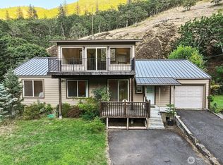 850 Highway 142, Lyle, WA 98635