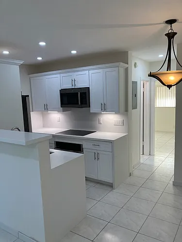 2909 Middle River Dr #102 Photo 1