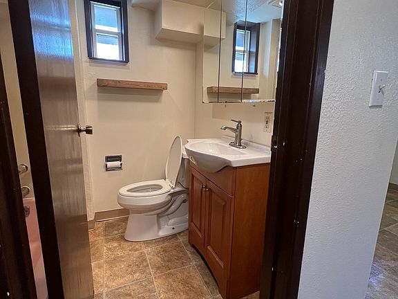 5th image of 5035 11th Ave NE APT A
