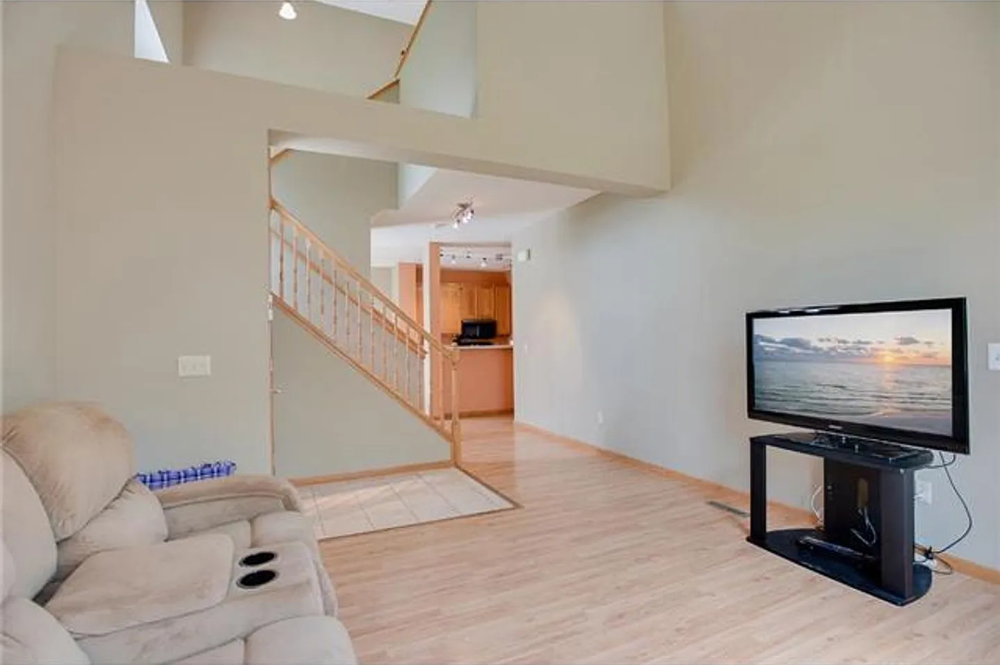 Spacious 2-Bedroom Home in Apple Valley for $2,150/month — Photo 3