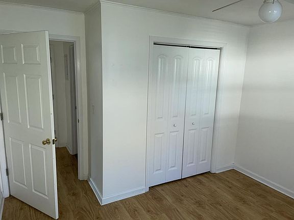 2nd image of 201 Correll Ln #6