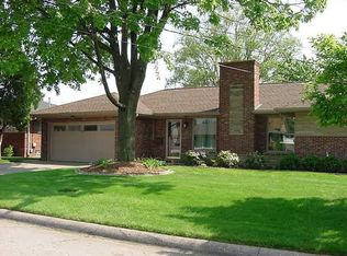 22458 Lakecrest St, Saint Clair Shores, MI