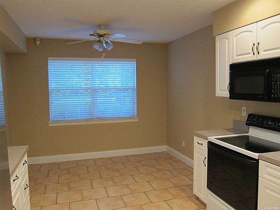 3rd image of 65 Manors Dr #1