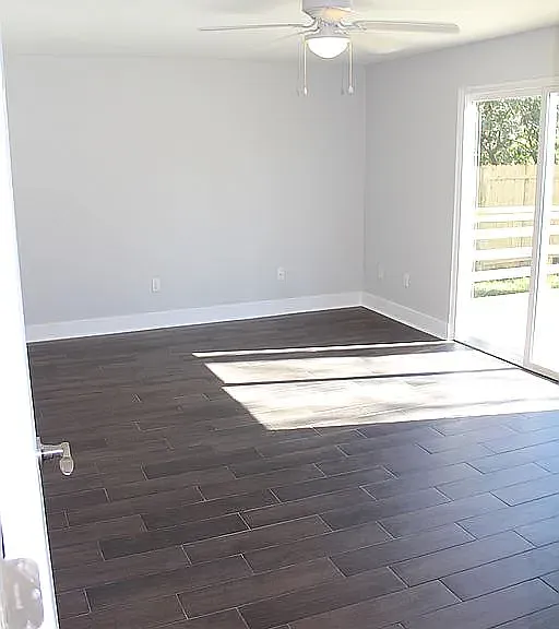 6830 Candyroot Ct — Photo 8