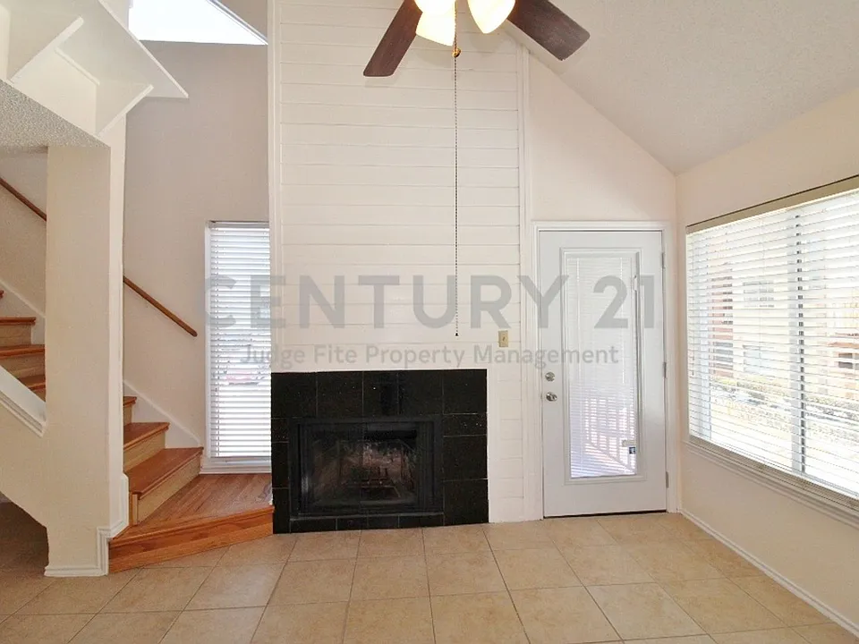 2301 Basil Dr #F203